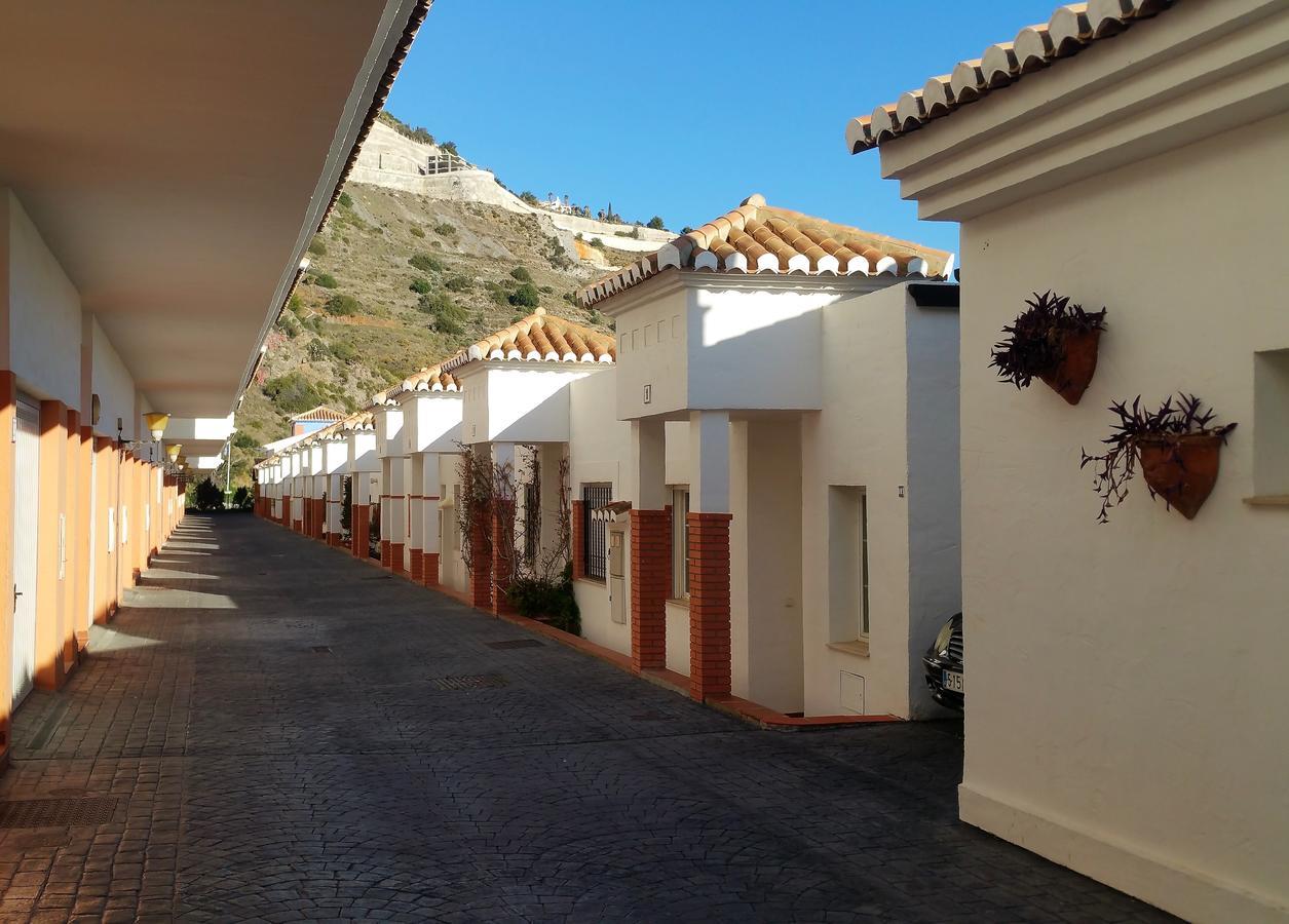 Lovely House With Views In Marina Del Este Almuñécar エクステリア 写真
