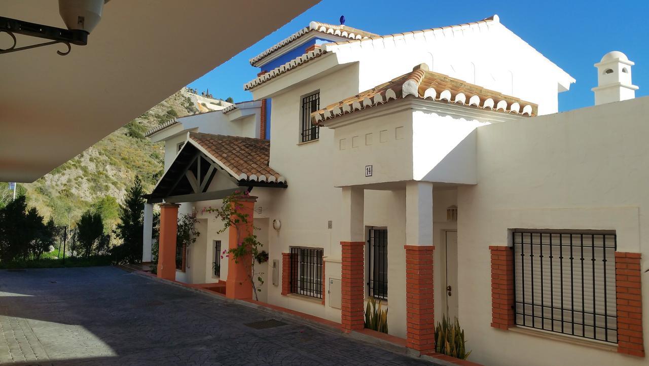 Lovely House With Views In Marina Del Este Almuñécar エクステリア 写真